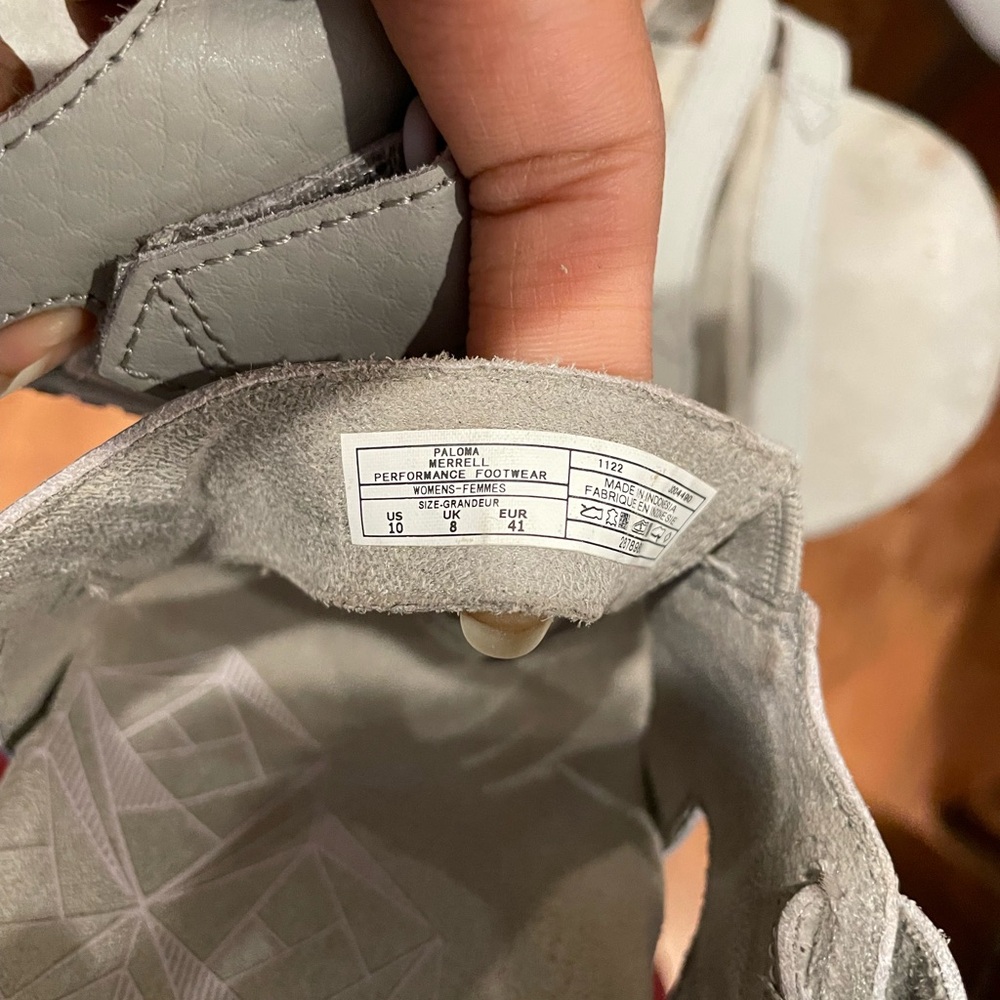 Merrell Light Gray Performance Footwear - Picture 2 of 4